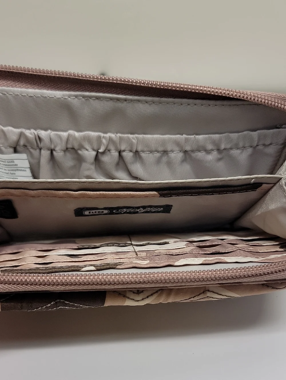 LUG KICKFLIP CONVERTIBLE RFID WALLET CROSSBODY BAG IN LIGHT CAMO